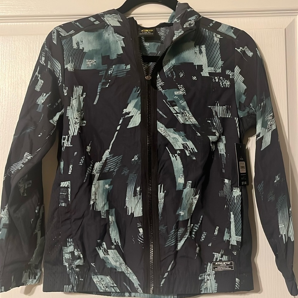 NWT Athletic Work. Kids lightweight windbreaker jacket.size L (10/12)